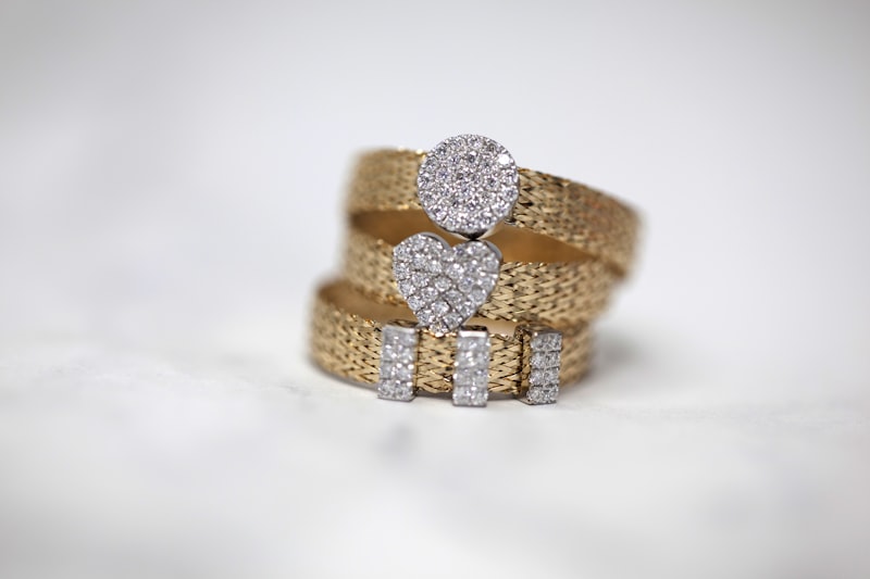 Oval-Cut Halo Engagement Ring